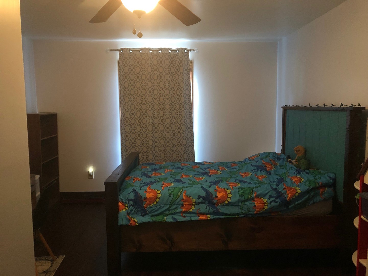 791 North 36th Road Utica, IL 61373 - Photo 13 of 24 a bedroom with bed and window
