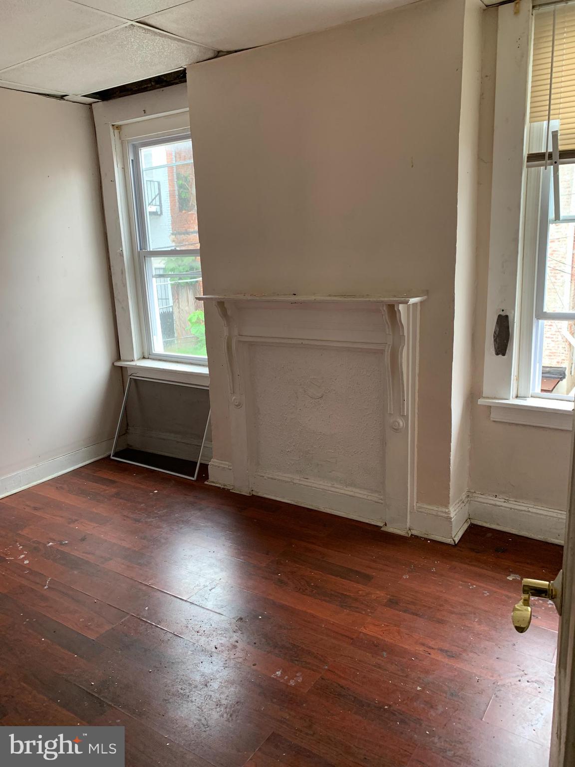 1826 Appleton Street Baltimore, MD 21217 - Photo 4 of 21