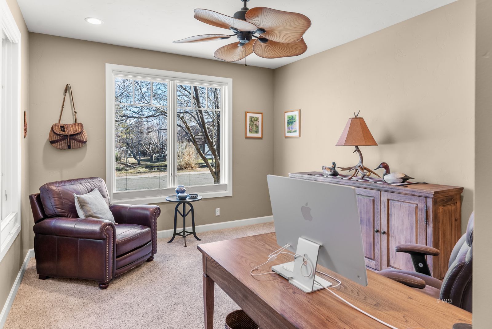 233 Mt Tom Road Bishop, CA 93514 - Photo 3 of 35 Office