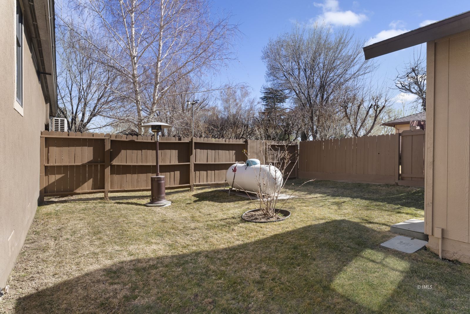 233 Mt Tom Road Bishop, CA 93514 - Photo 34 of 35 Backyard