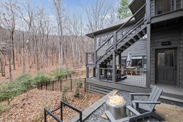 $1,395,000 | 220 Wake Robin Drive, Big Canoe, GA 30143