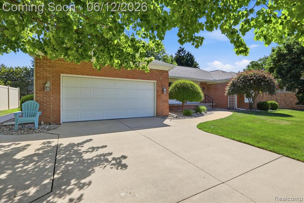 5048 Tree Hill Road Grand Blanc, MI 48439 - Photo 6 of 60