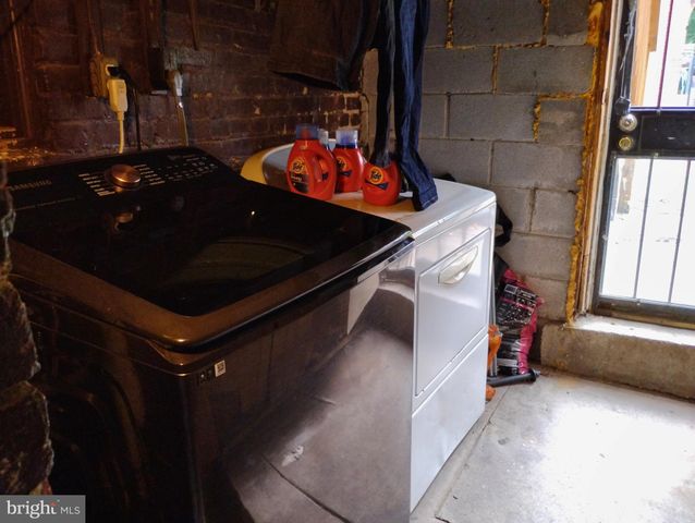 $500,000 | 158 W Street Northwest, Washington, DC 20001