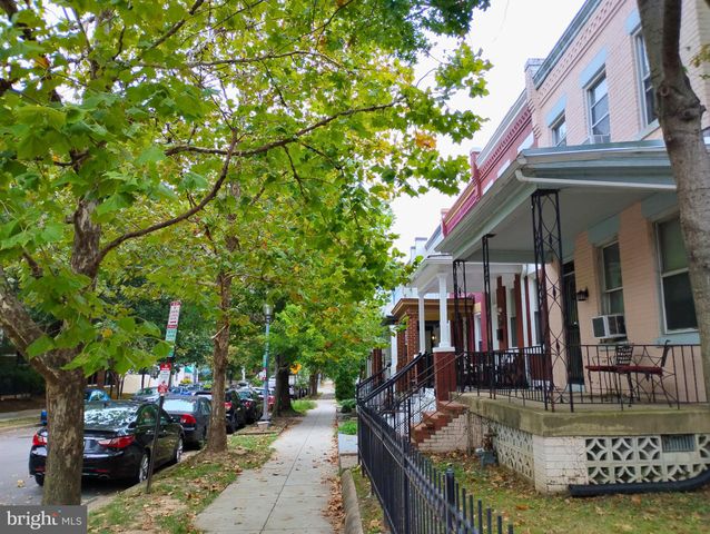 $500,000 | 158 W Street Northwest, Washington, DC 20001
