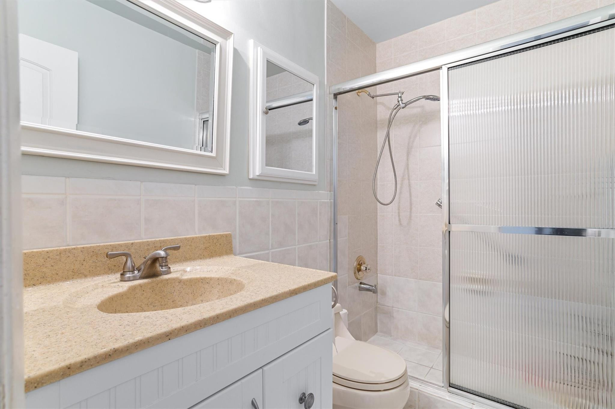 15600 Northeast 6th Avenue, Unit 26B Miami, FL 33162 - Photo 12 of 26 Photo 12