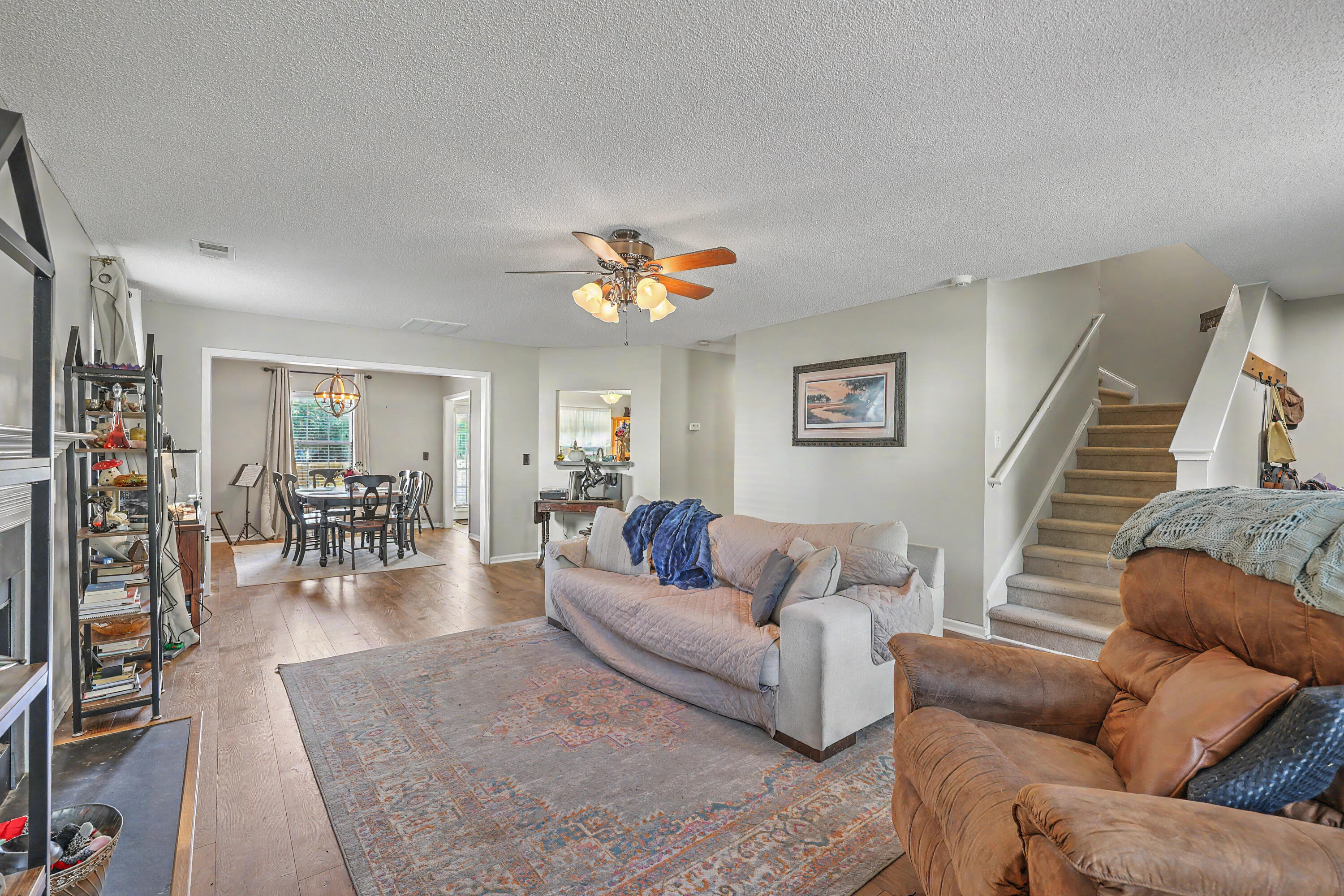 300 Dunning Road Summerville, SC 29486 - Photo 8 of 32
