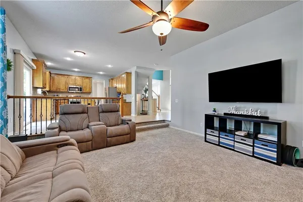 $444,900 | 19480 West 207th Terrace, Spring Hill, KS 66083