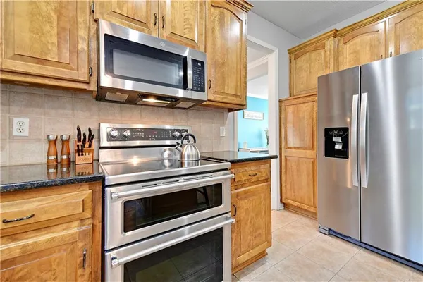 $444,900 | 19480 West 207th Terrace, Spring Hill, KS 66083
