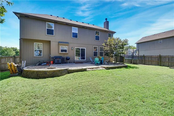 $444,900 | 19480 West 207th Terrace, Spring Hill, KS 66083