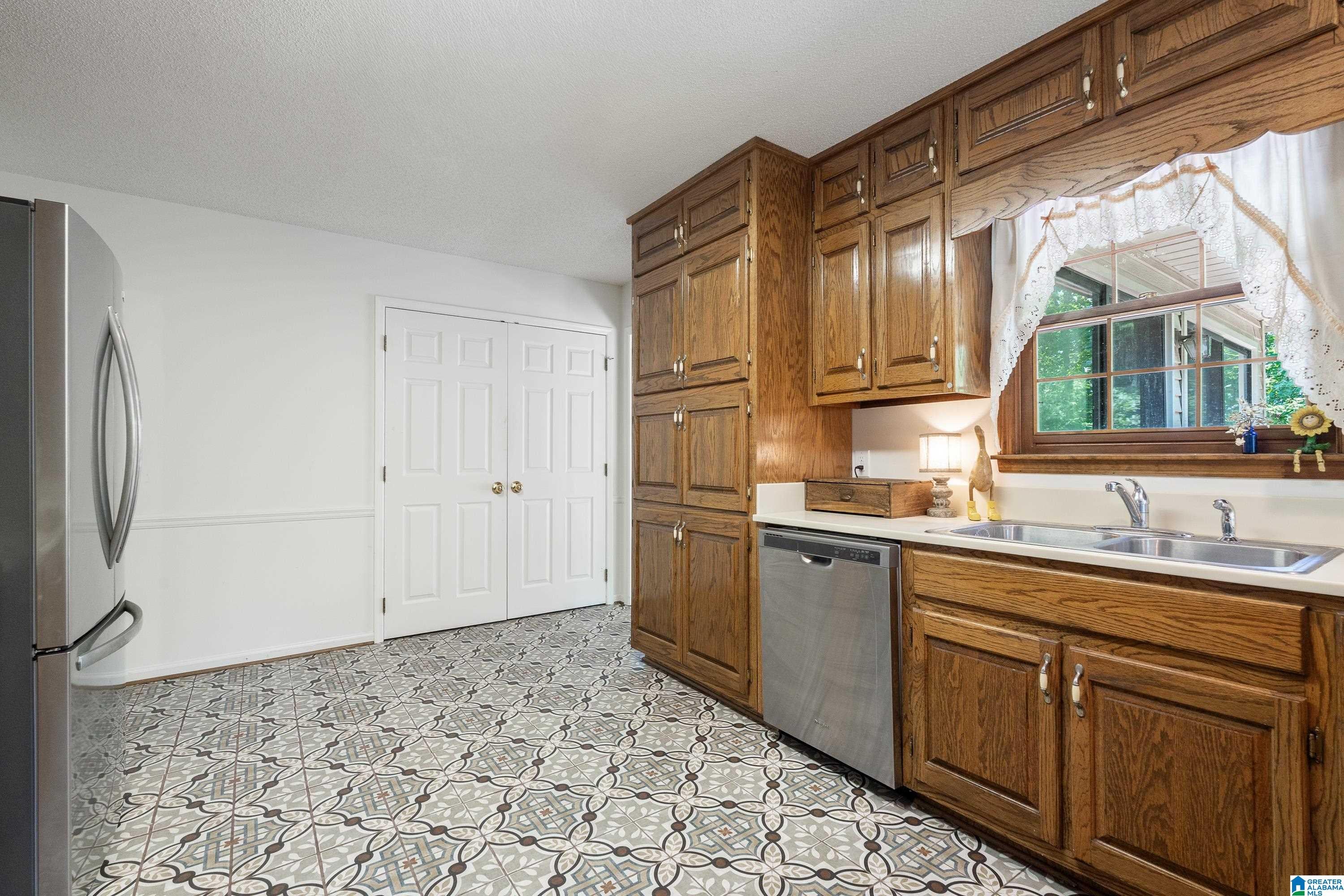 34 Red Oak Road Oneonta, AL 35121 - Photo 14 of 38 Gallery Image 14