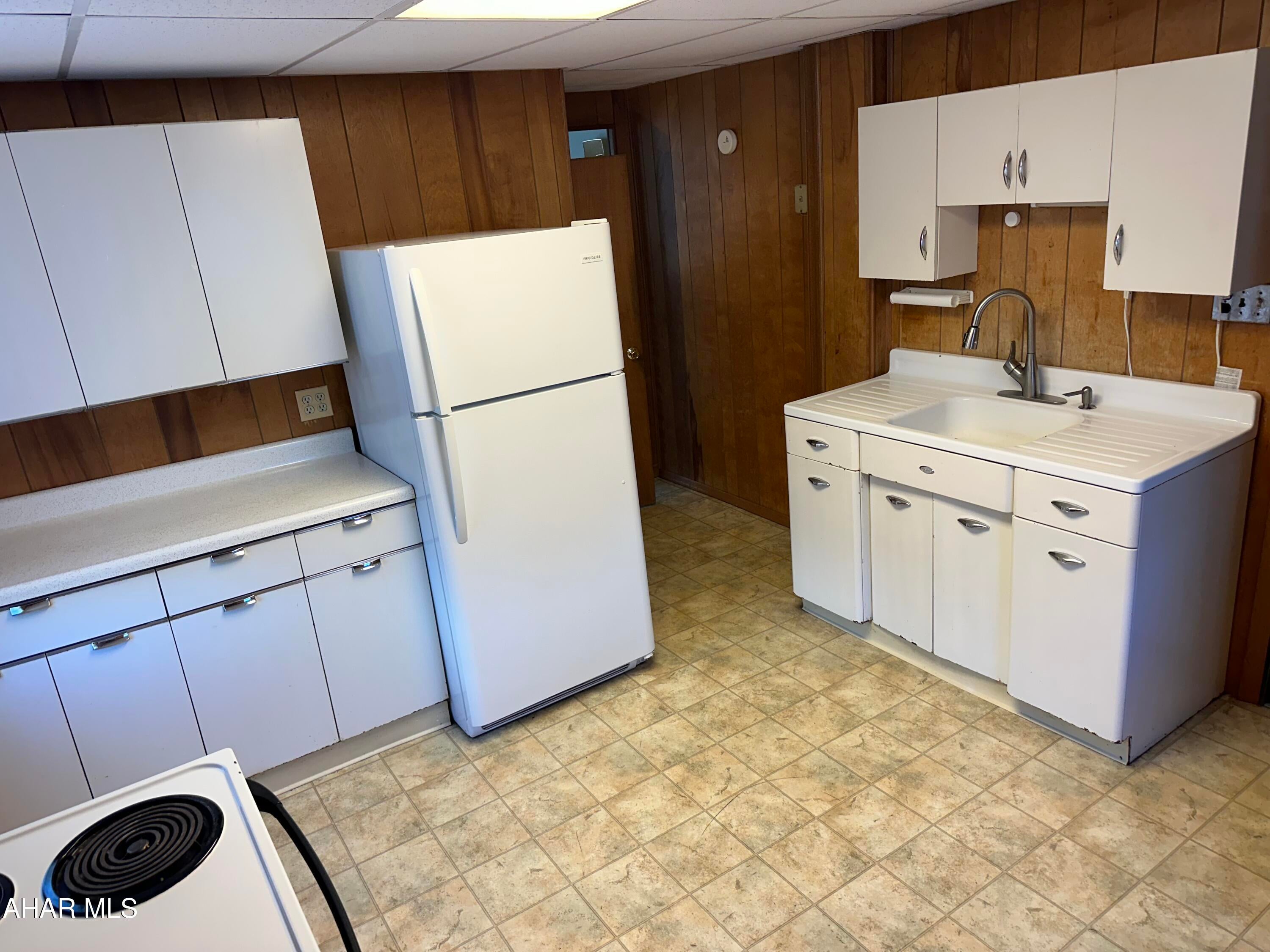 136 Reed Street Sproul, PA 16682 - Photo 4 of 21 Gallery Image 4