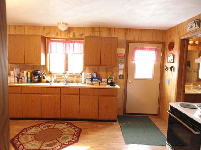 8346 Northern Road, Unit 2 Minocqua, WI 54548 - Photo 5 of 19 Gallery Image 5