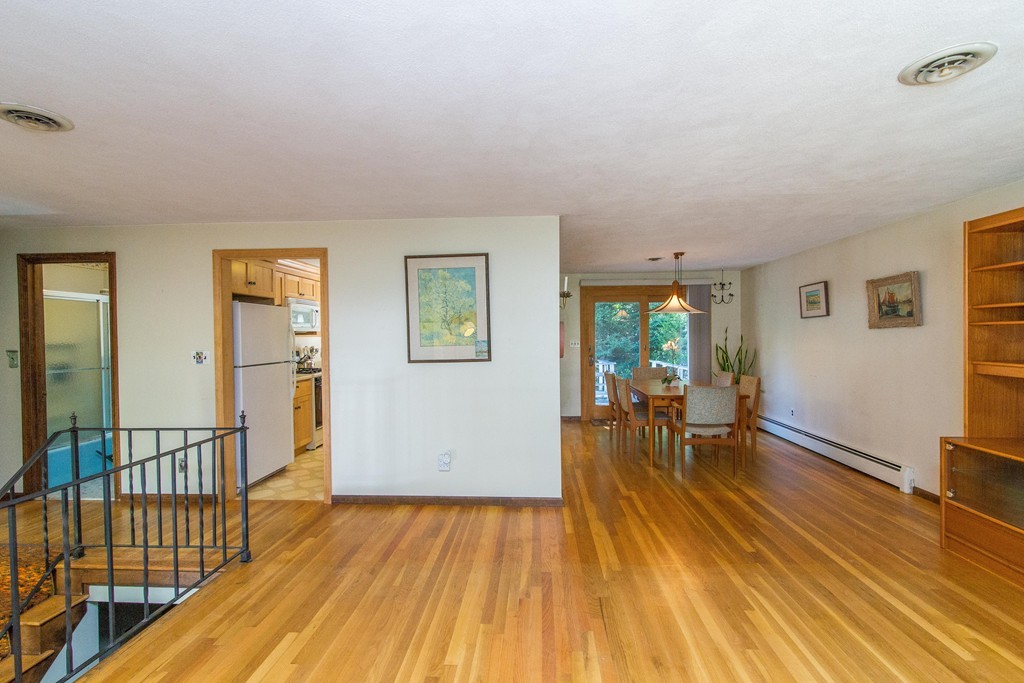 38 Mountain Road Burlington, MA 01803 - Photo 8 of 22 Gallery Image 8