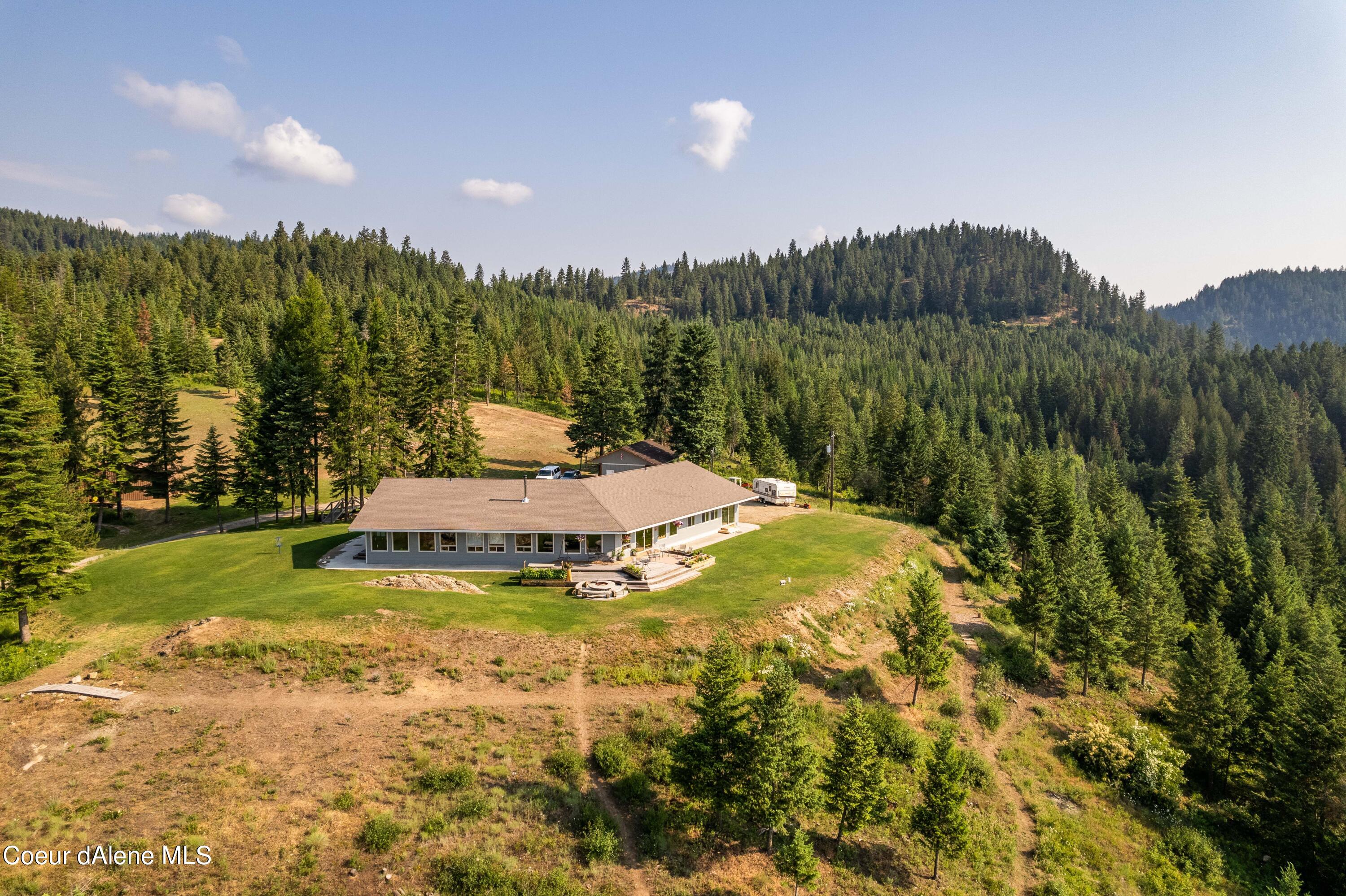 495 North Ridgeview Ln