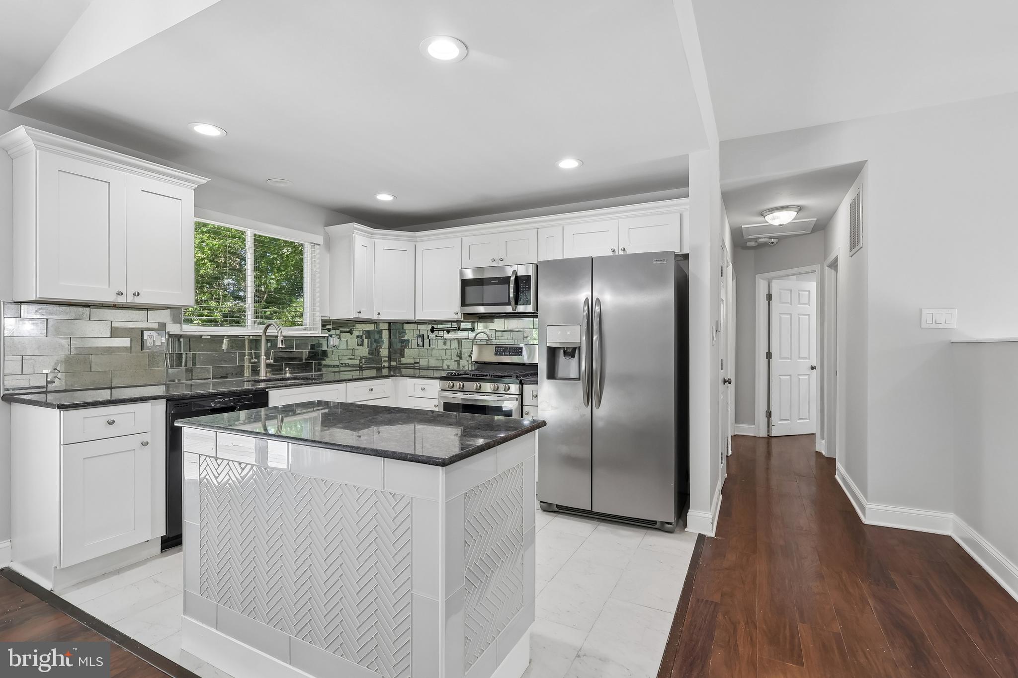 22 Yale Road Atco, NJ 08004 - Photo 2 of 39