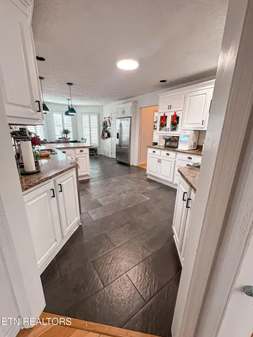 $549,000 | 18459 John Ashley Drive, Abingdon, VA 24211