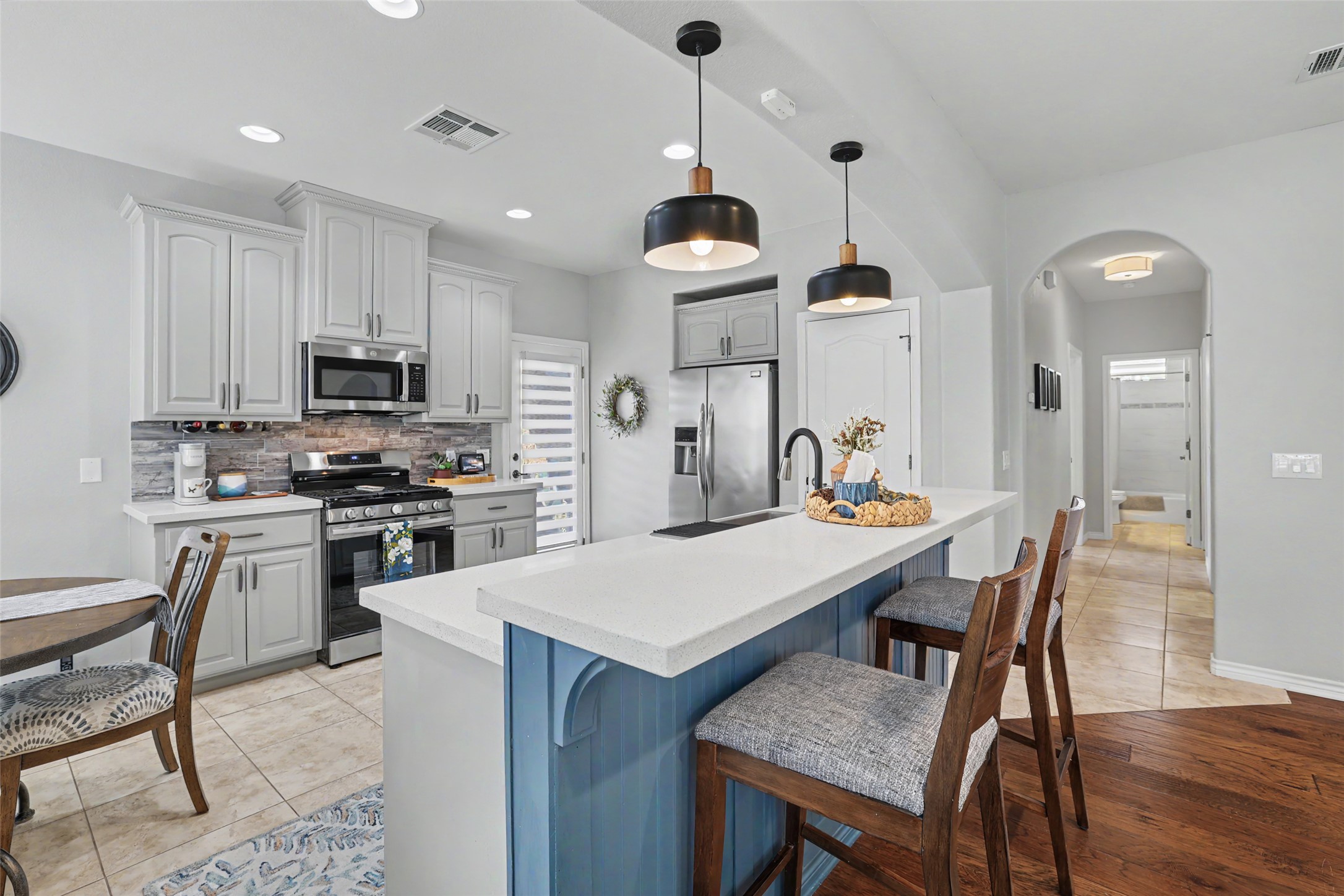 822 Boquilla Trail Georgetown, TX 78633 - Photo 11 of 32