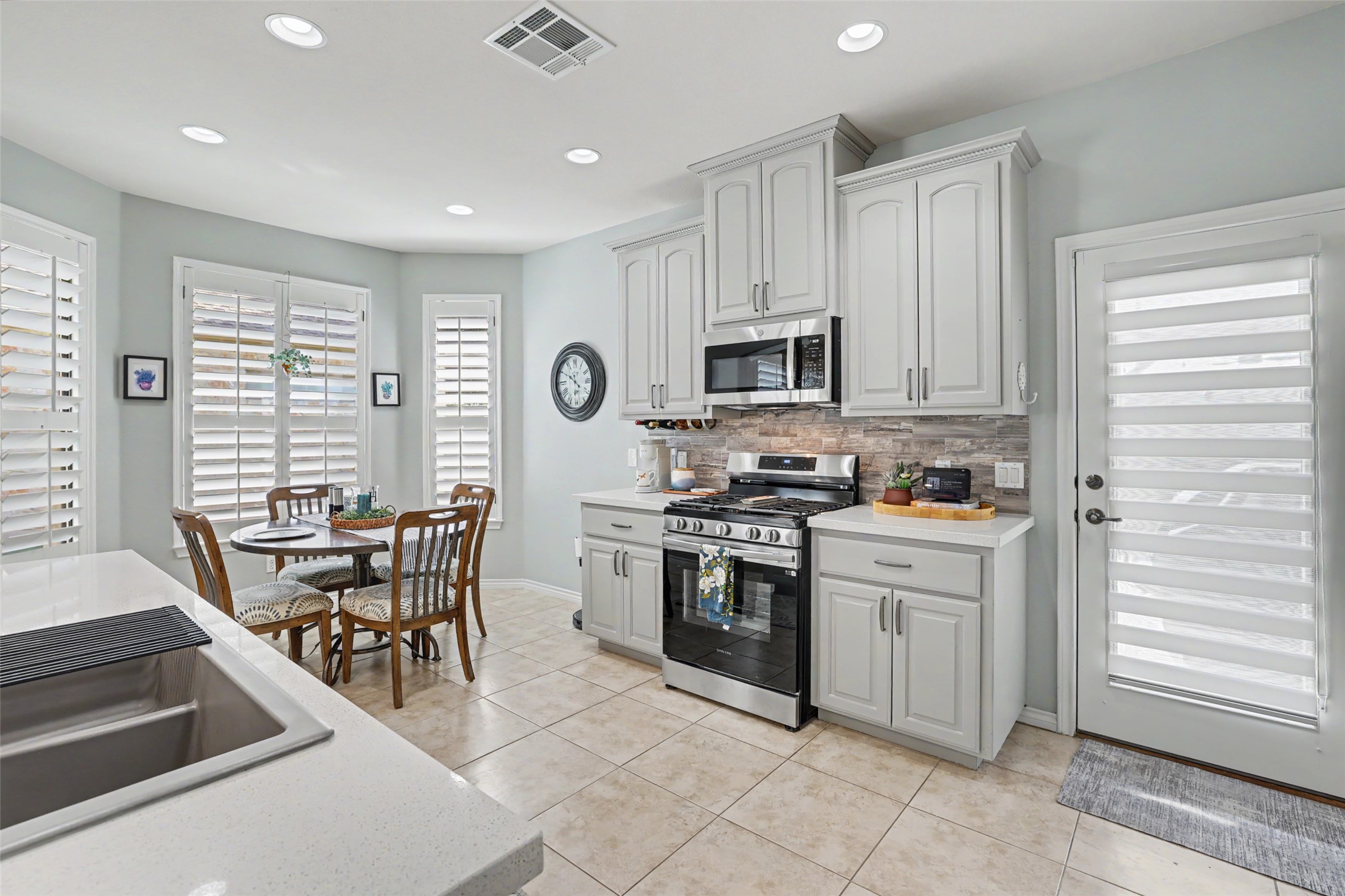 822 Boquilla Trail Georgetown, TX 78633 - Photo 14 of 32