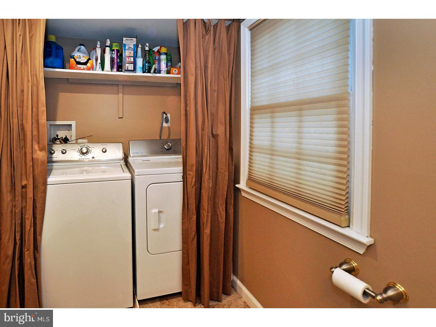 439 Tanner Road Hatboro, PA 19040 - Photo 15 of 25 Bathroom