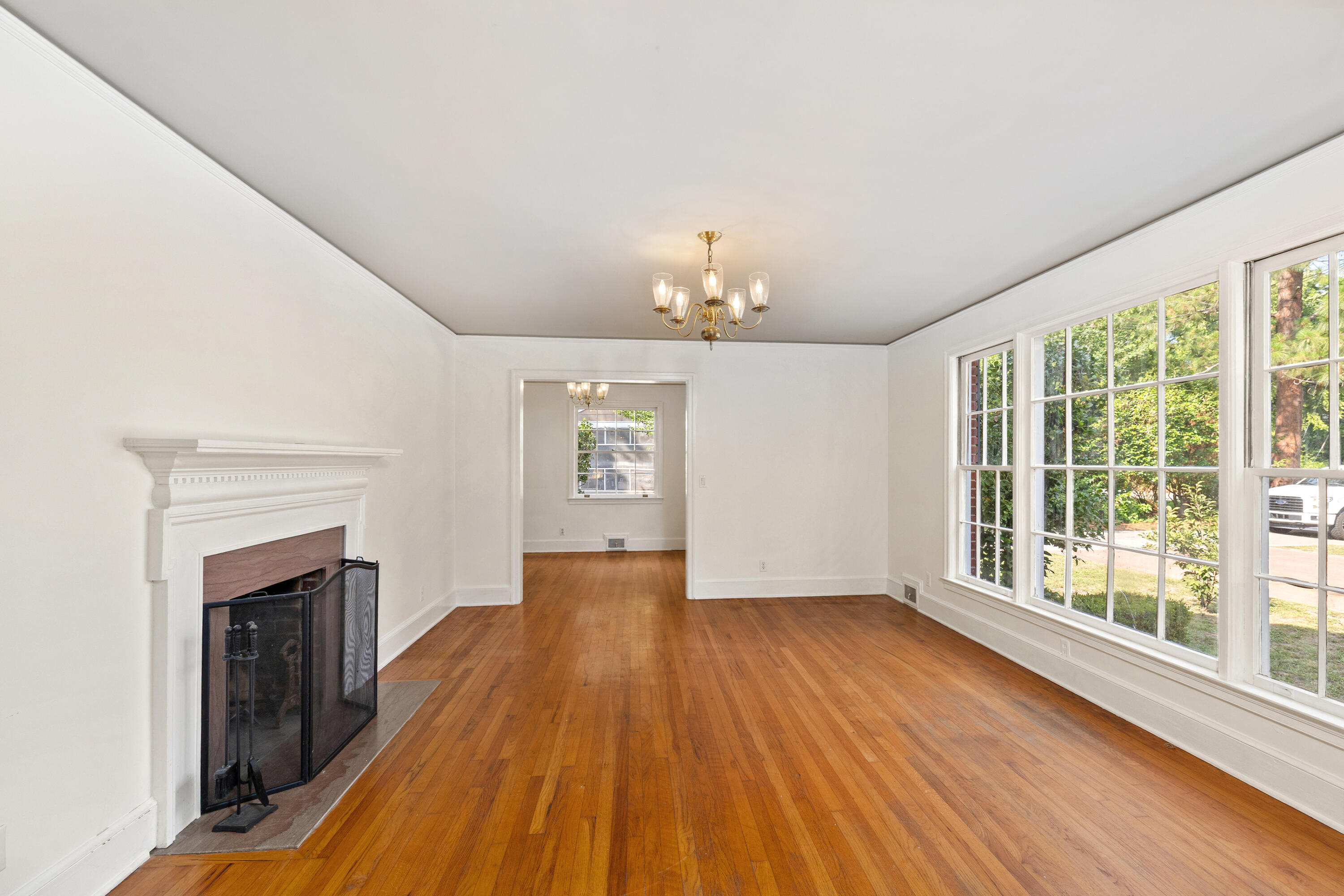 38 Riley Street Sumter, SC 29150 - Photo 4 of 34 12