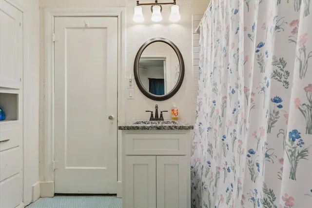 $313,000 | 801 East Texas Avenue, Mart, TX 76664