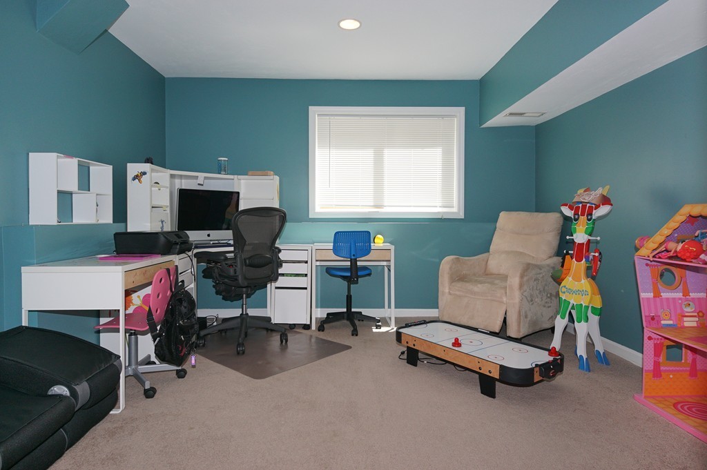 271 America Boulevard, Unit 271 Ashland, MA 01721 - Photo 14 of 18