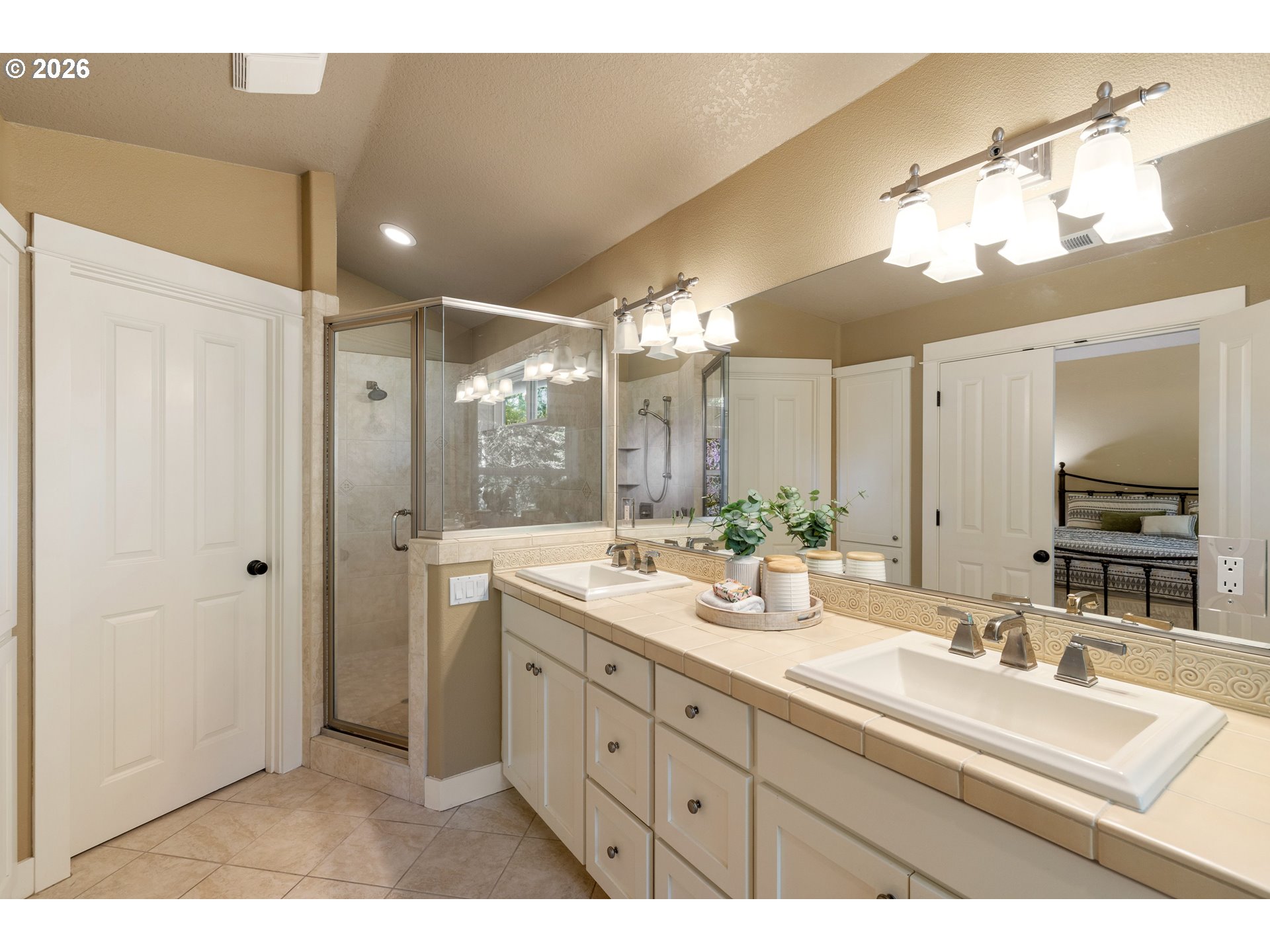 14599 Fosberg Road Lake Oswego, OR 97035 - Photo 29 of 46 Gallery Image 29