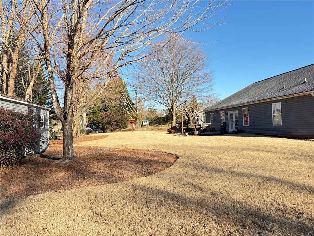 418 Roberts Road Taylors, SC 29687 - Photo 2 of 29 Large Backyard