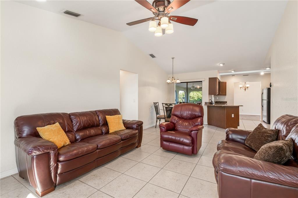 1069 Fergus Lane Punta Gorda, FL 33983 - Photo 12 of 36