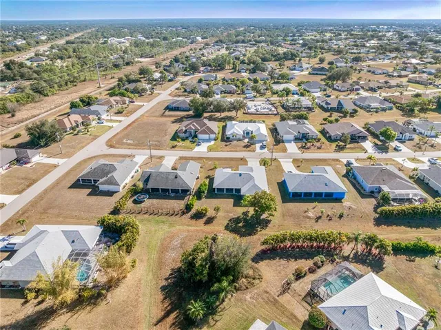 $329,900 | 1069 Fergus Lane, Punta Gorda, FL 33983