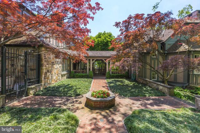 $8,700,000 | 4400 Garfield Street Northwest, Washington, DC 20007