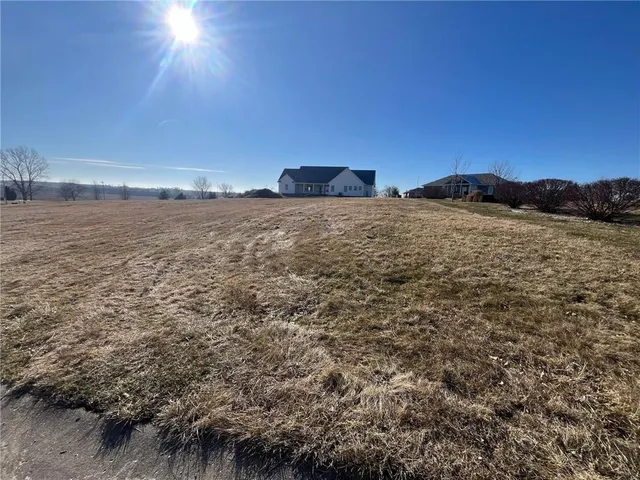 $37,000 | 25667 Magnolia Circle, Maryville, MO 64468