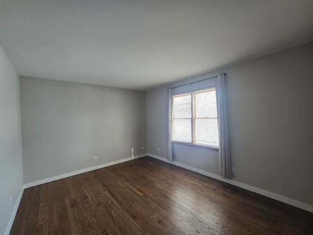 $4,200 | 1565 Old Barn Circle, Libertyville, IL 60048