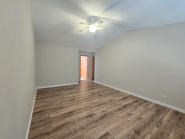 $4,200 | 1565 Old Barn Circle, Libertyville, IL 60048