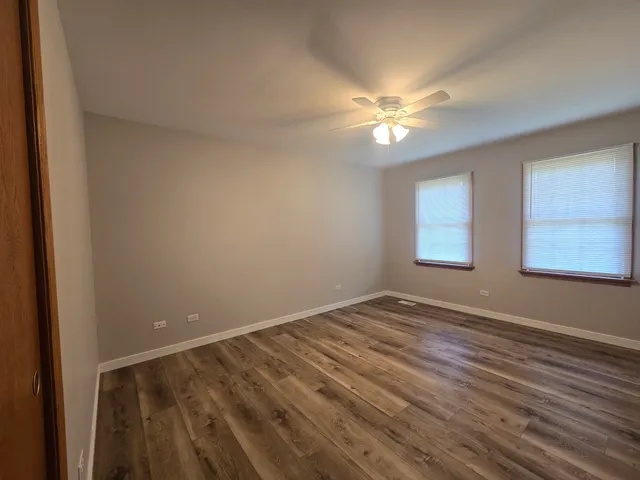 $4,200 | 1565 Old Barn Circle, Libertyville, IL 60048