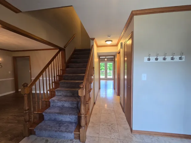 $4,200 | 1565 Old Barn Circle, Libertyville, IL 60048