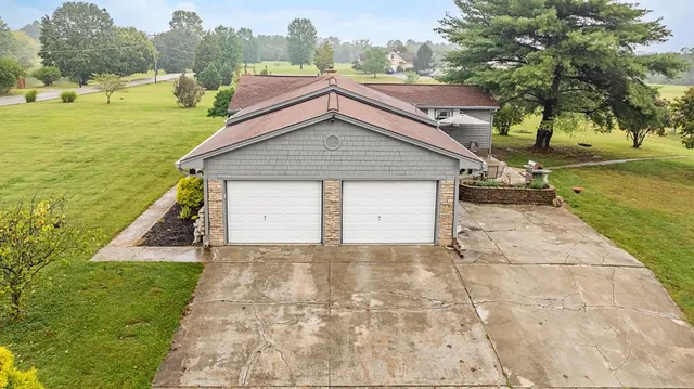 $349,900 | 3558 Bellview Lane, Rising Sun, IN 47040