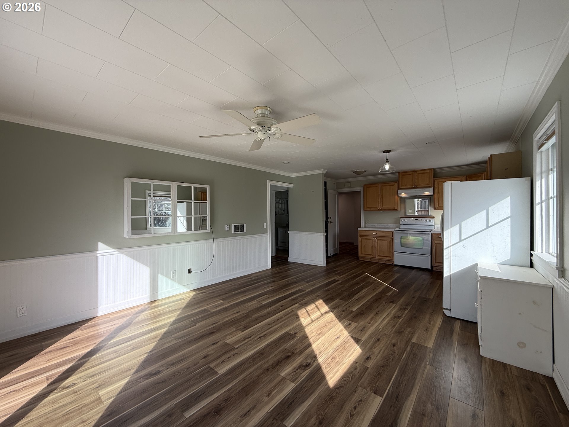 265 South Hazel Street Brookings, OR 97415 - Photo 33 of 42