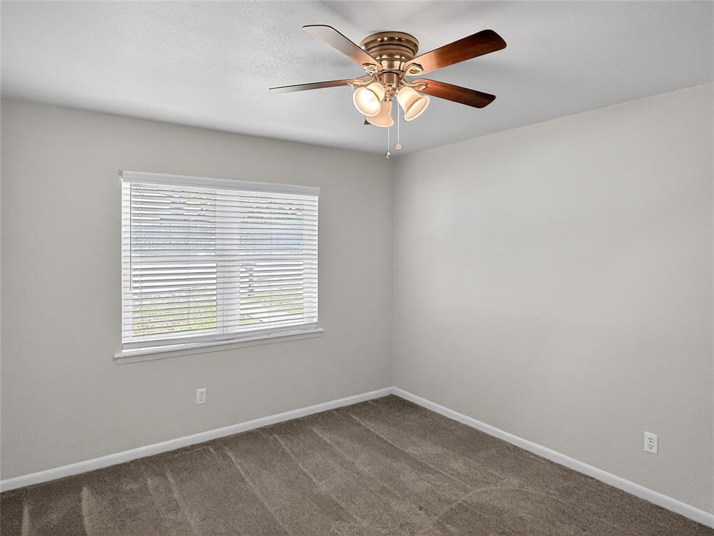 617 Dunaway Lane Azle, TX 76020 - Photo 27 of 33