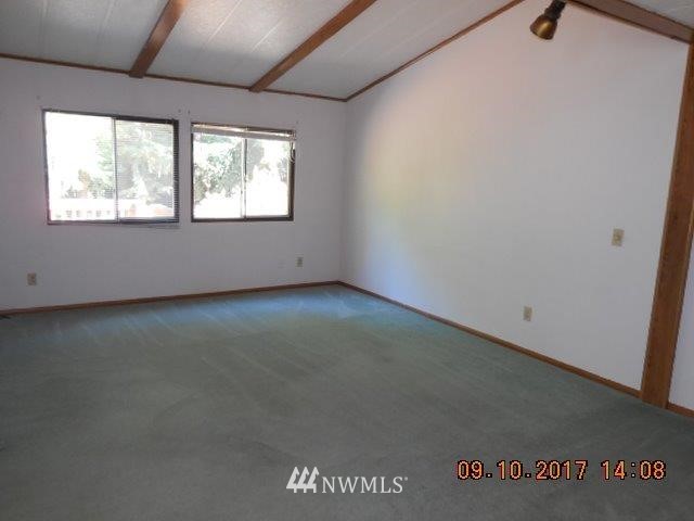 36 Peterson Road Port Angeles, WA 98362 - Photo 5 of 16 Gallery Image 5