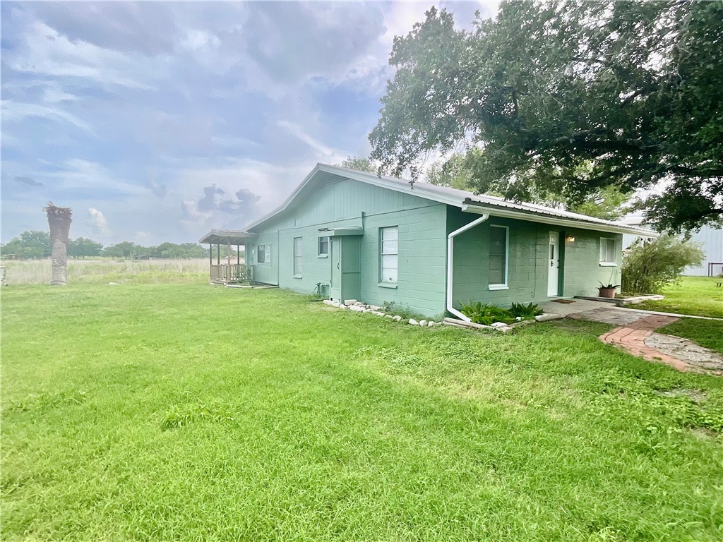 105 Canal Street Mathis, TX 78368 - Photo 2 of 9 Gallery Image 2