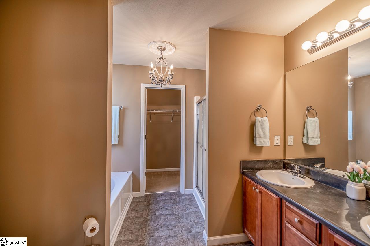 308 Rivers Edge Circle Simpsonville, SC 29680 - Photo 6 of 29