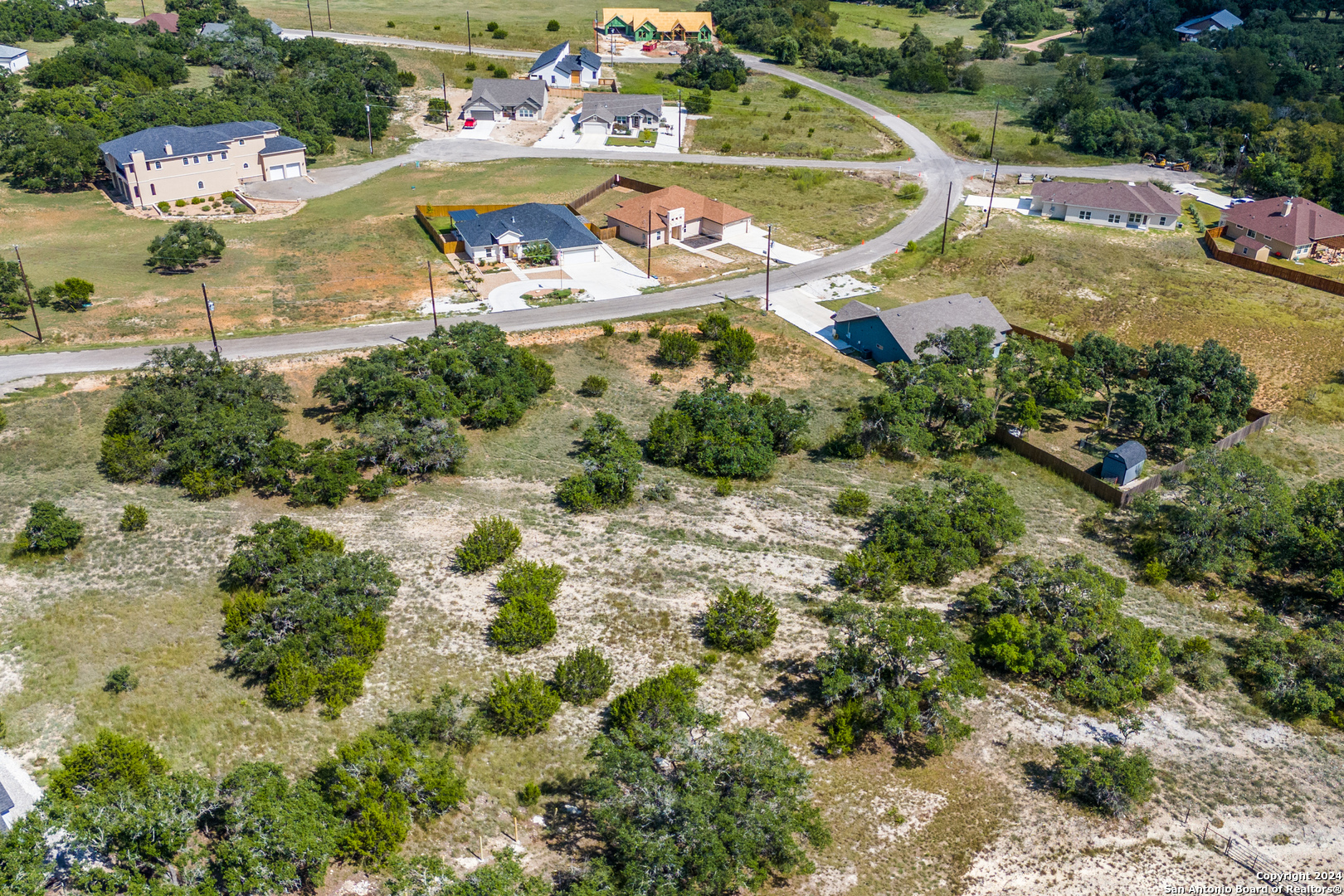 114 Peter Kleid Loop Blanco, TX 78606 - Photo 5 of 17