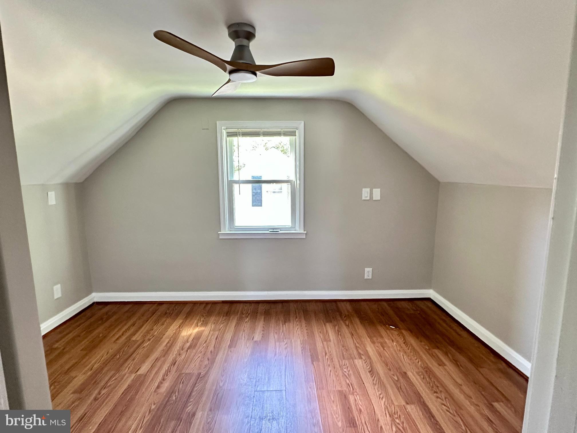 5215 Muth Avenue Baltimore, MD 21207 - Photo 24 of 37
