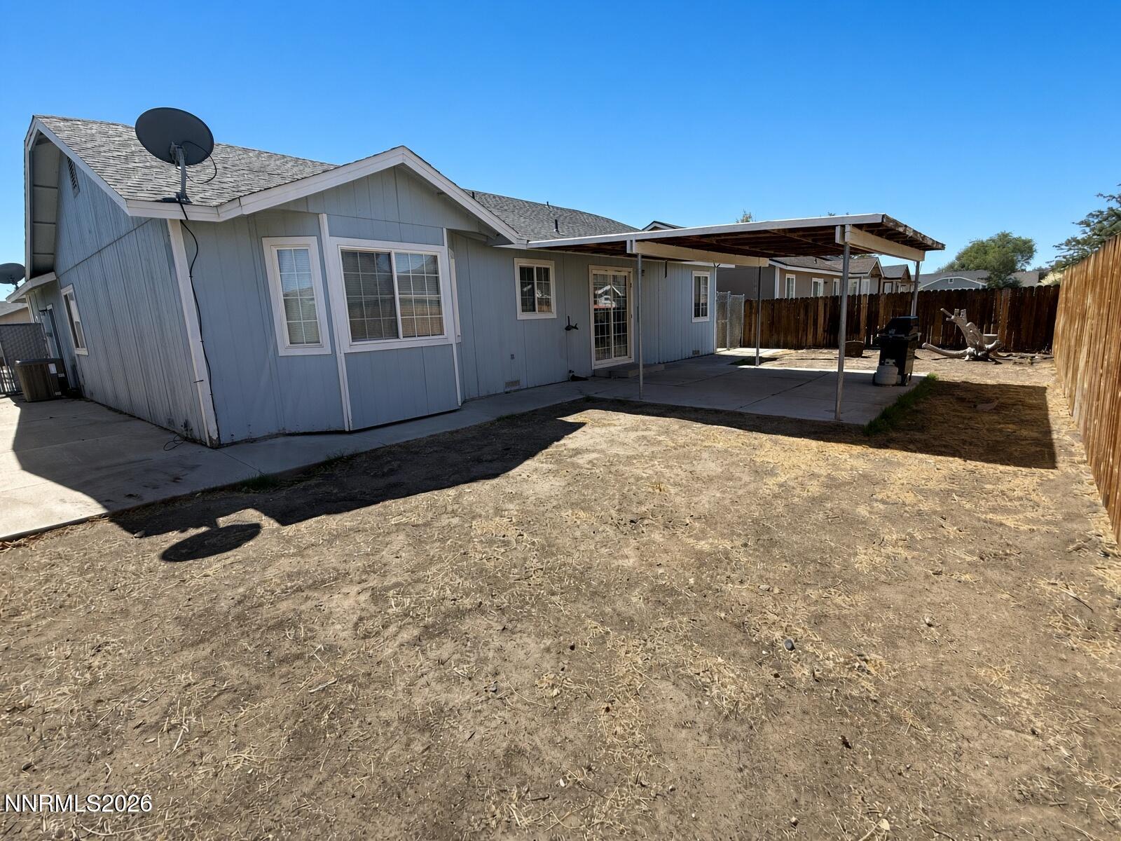 332 Dianna Way Fallon, NV 89406 - Photo 3 of 15 up3dX