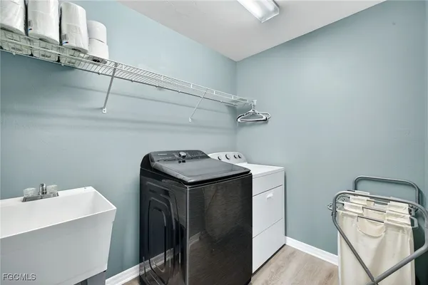 $345,000 | 10970 Glenhurst Street, Fort Myers, FL 33913