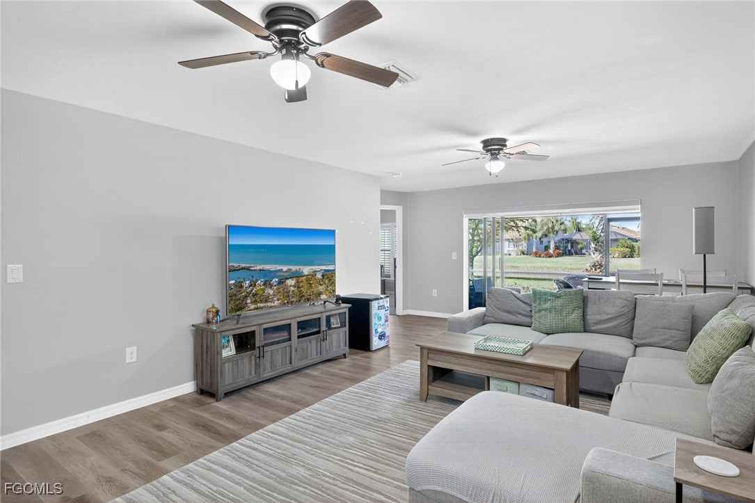 10970 Glenhurst Street Fort Myers, FL 33913 - Photo 7 of 49