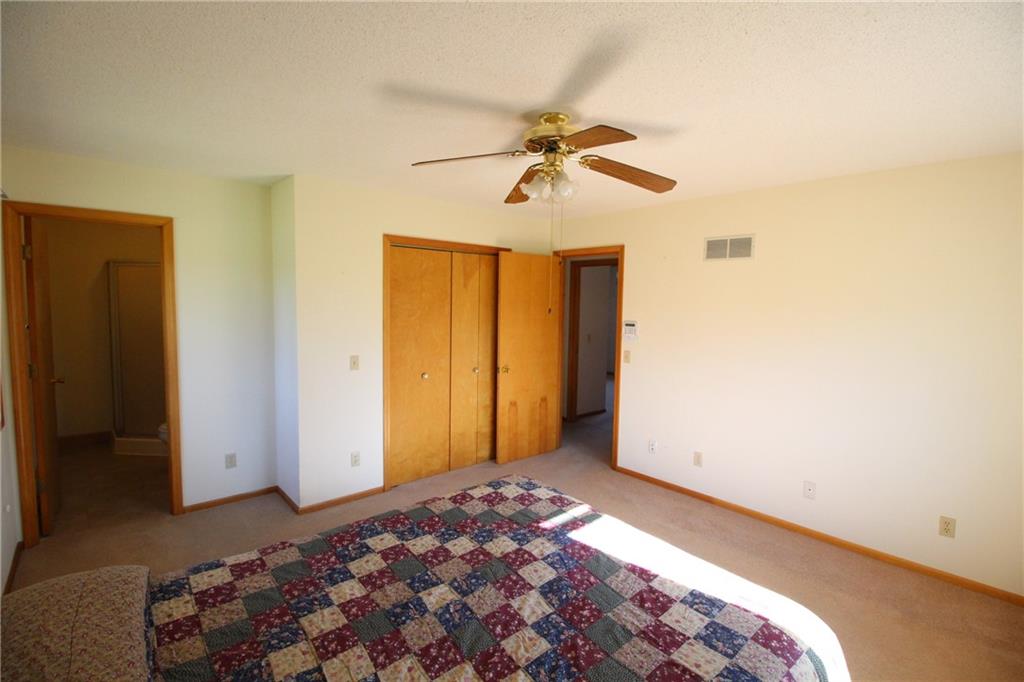 24069 Chieftain Road Lawrence, KS 66044 - Photo 14 of 34