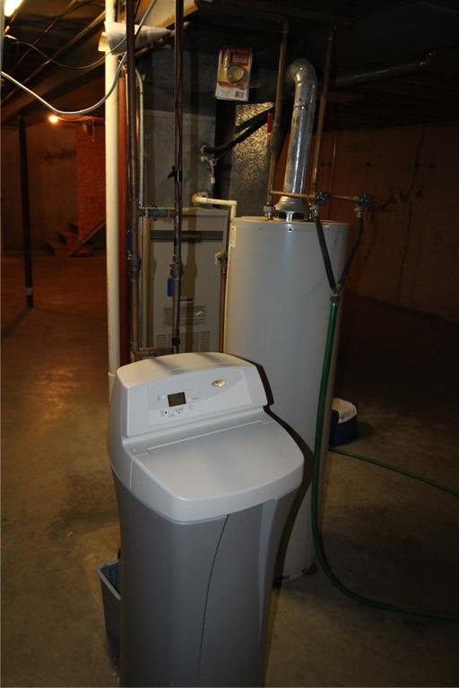 24069 Chieftain Road Lawrence, KS 66044 - Photo 30 of 34