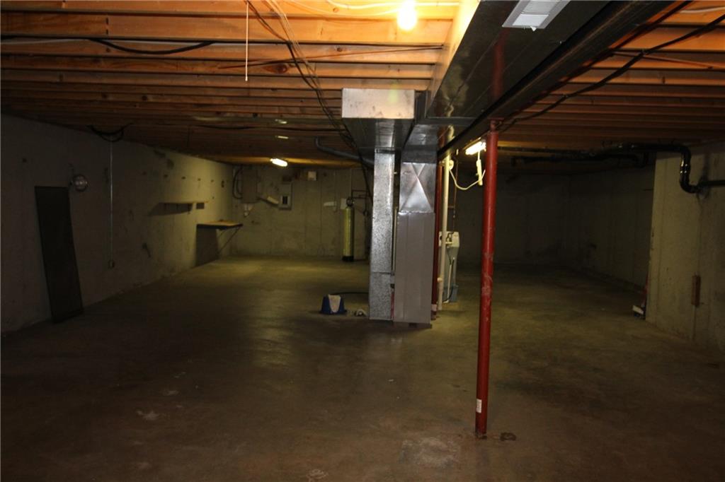 24069 Chieftain Road Lawrence, KS 66044 - Photo 34 of 34